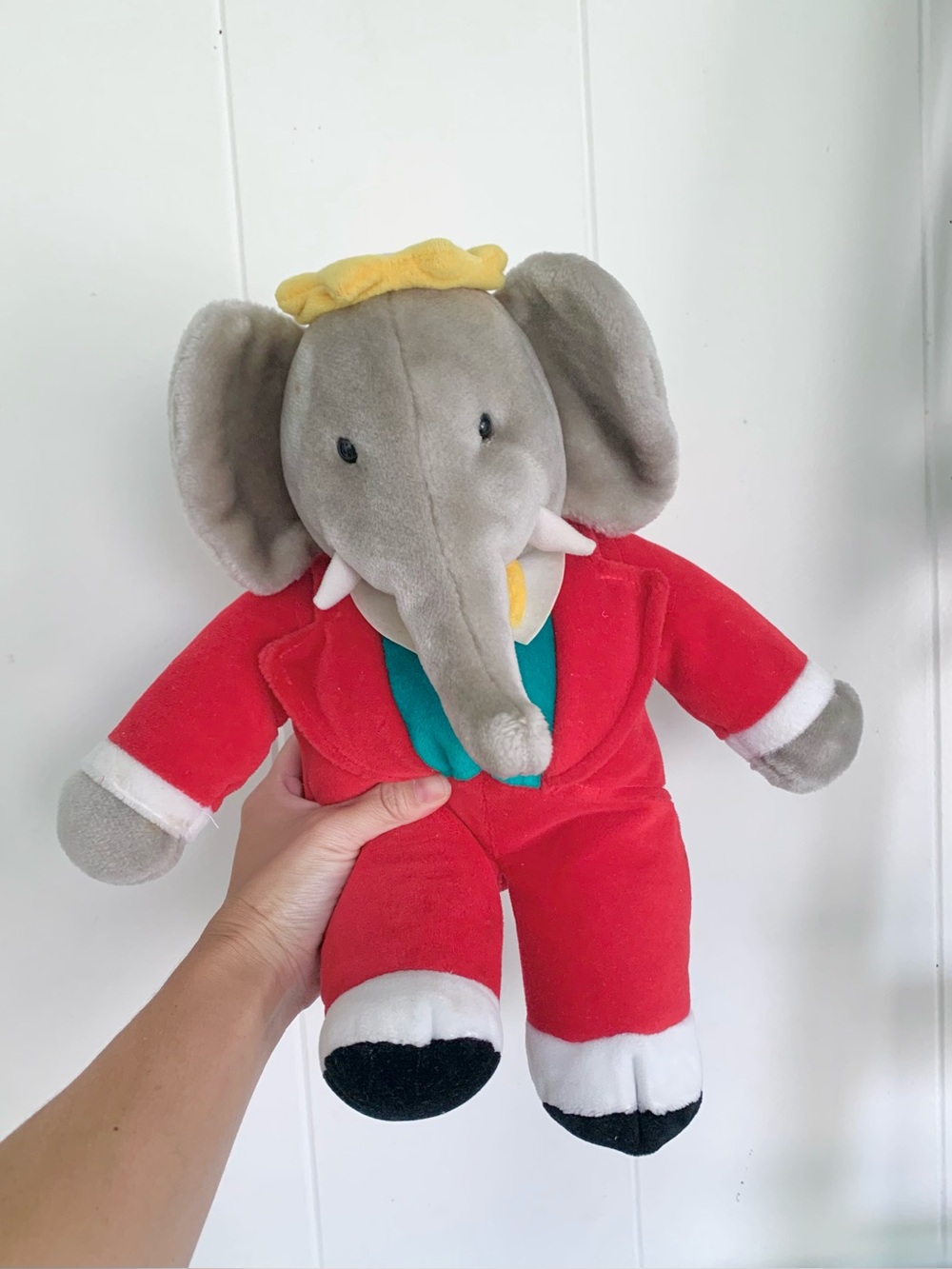 Vintage 1988 Gund Babar the Elephant plush toy